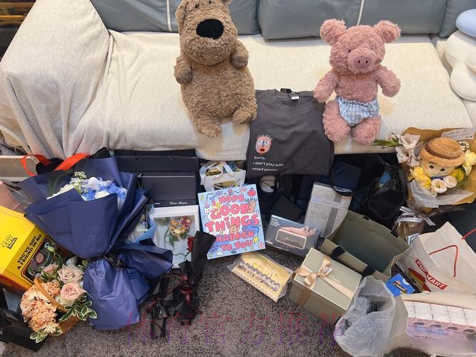 记者:安帅曾想签凯恩 但弗洛伦蒂诺不会一亿签他 记者:安帅曾想签凯恩 但弗洛伦蒂诺不会一亿签他